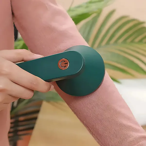 Green_Rechargeable_Electric_Fabric_Lint_Remover_Abs_Plastic,_Stainless_Steel